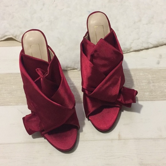 Shoes - Knot red high heeled mules sandals satin shoes